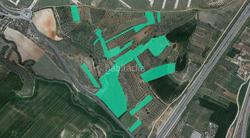 Foto ac5509ce-276d-4ccd-a02d-896947116dc3. Fondo rustico in Quer