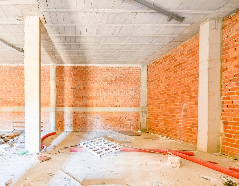 Foto f2b00c3d-7f39-49d5-be61-5b9643f081c9. Local comercial solvia inmobiliaria locales en Atarfe