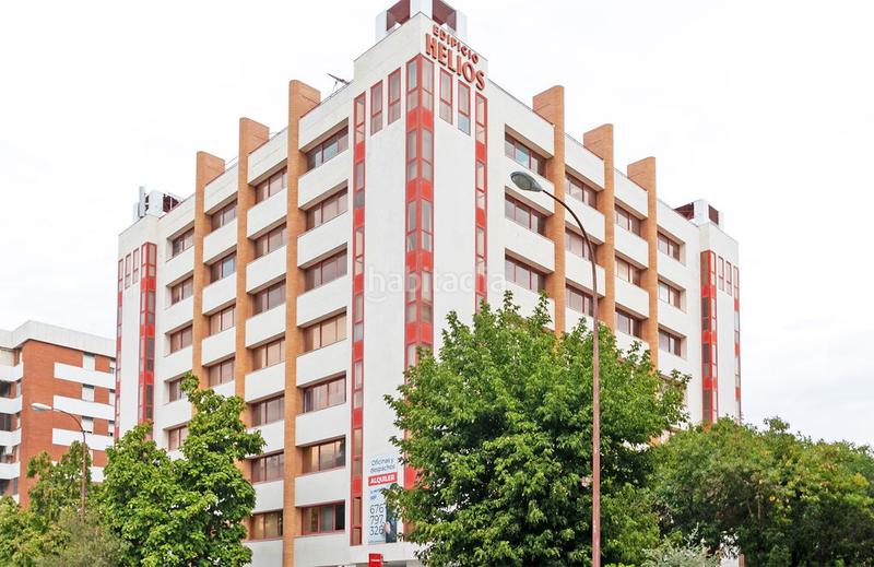 Foto 54ab7b71-30ba-4a1f-80f0-fc88b8c46594. Office space in colores - entreparques Sevilla