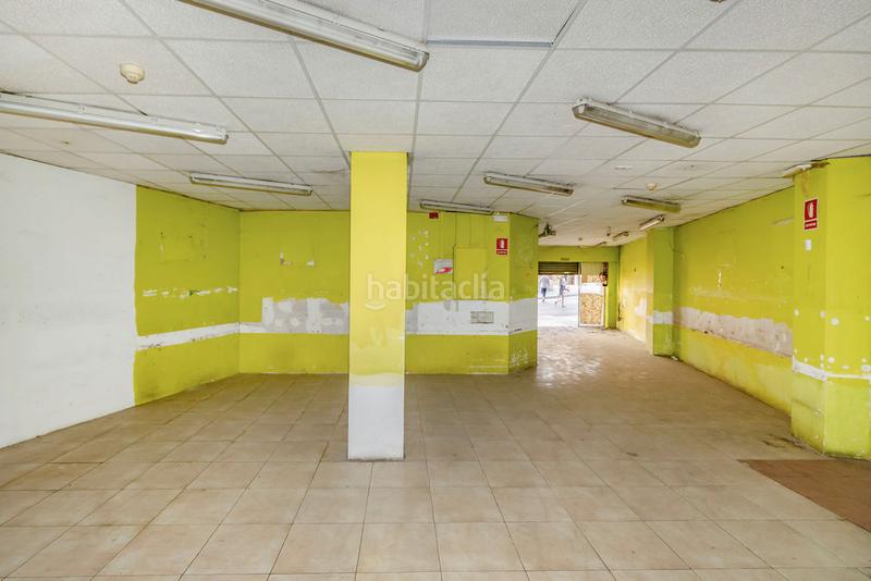 Foto fbcda67b-23b0-4e95-8a0d-6cfc680f9ddb. Geschäftsraum in Barri Antic Manresa