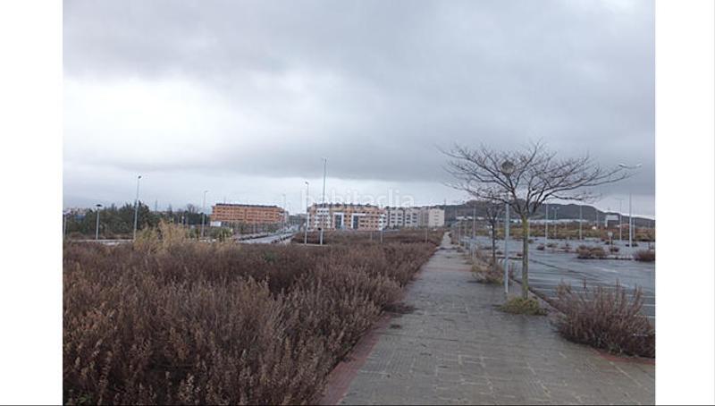 Foto 09097350-e0a4-44ac-8ba1-5c8d77356627. Fondo rustico in Lardero