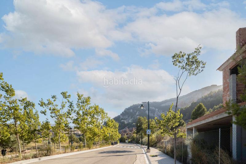 Foto 98cbd671-a13a-48ad-bedb-1ca36bee425c. Edifici a Zona Nord Alcoi