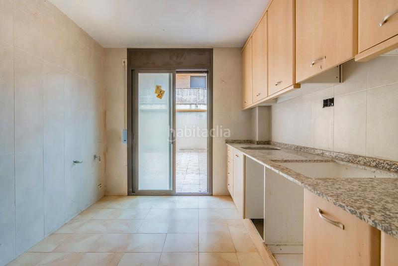 Foto a67533f2-4e4a-44ca-9d18-6da449cdc5fa. Edificio solvia inmobiliaria en construccion en Almacelles