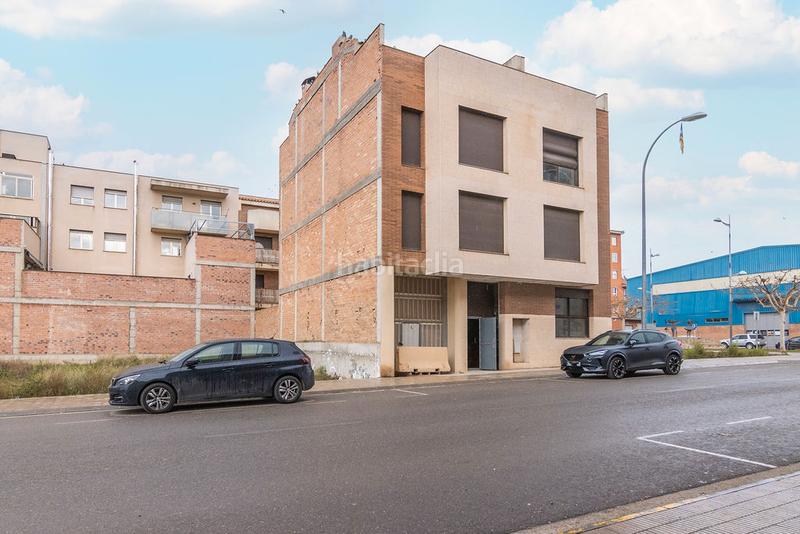 Foto adc4ef13-043d-4867-92ec-1abdbb22462a. Edificio solvia inmobiliaria en construccion en Almacelles