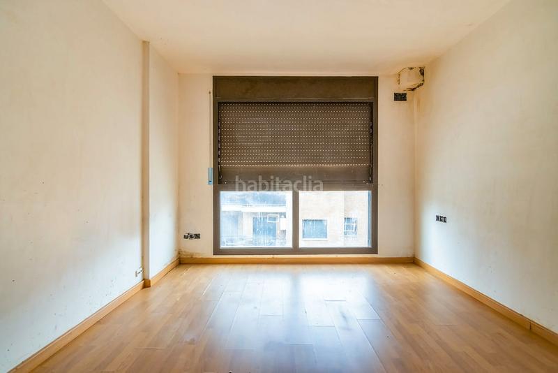 Foto d11c6e6a-35d7-4c65-a06c-e5b059e34c9d. Edificio solvia inmobiliaria en construccion en Almacelles