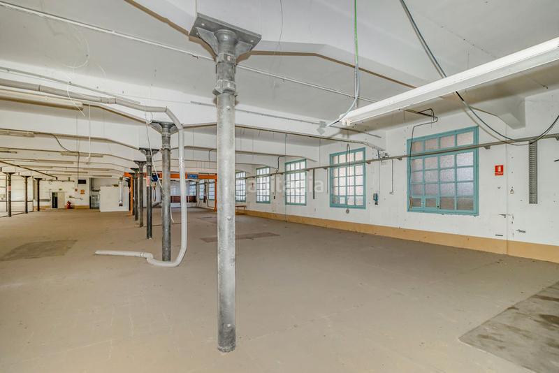 Foto 982cf462-ff51-4d08-b5f0-6878f29c8eda. Nave industrial solvia inmobiliaria nave industrial en Manresa
