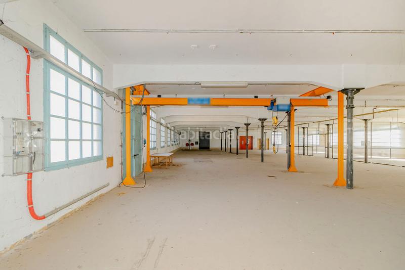Foto eda9013f-d03d-438e-8abc-deab4e2d9603. Nave industrial solvia inmobiliaria nave industrial en Manresa