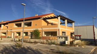 Edifici  C/ nuevo pai. Solvia inmobiliaria  en construccion caudete de las fuentes