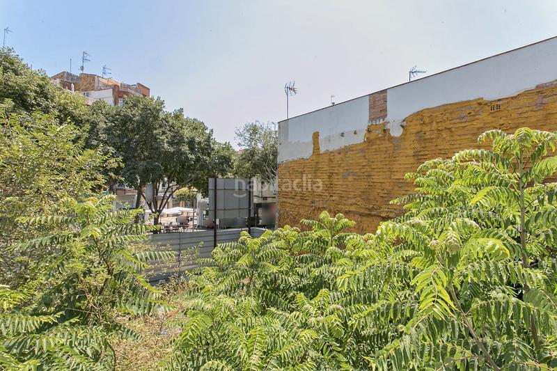 Foto 1bf108a3-de31-479b-ad5c-d18aa70cf7f6. Fondo rustico in La Salut Badalona