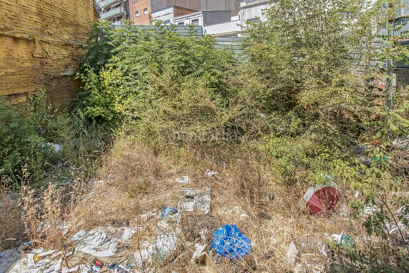 Foto f5b3c7f3-14ba-4805-a68b-2435999e52e7. Fondo rustico in La Salut Badalona