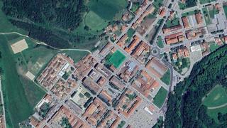 Finca rústica  C/ abat racimir. Solvia inmobiliaria  suelo urbano olot