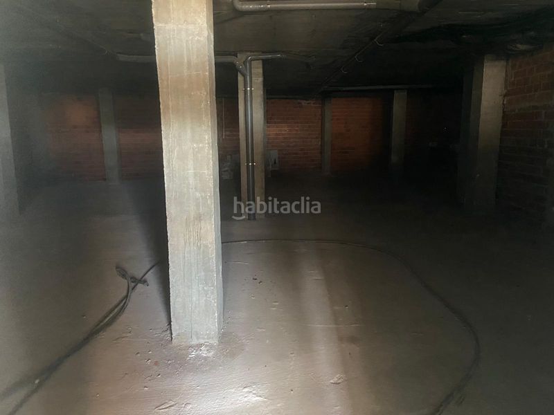 Foto 68b423ad-db02-4977-ad75-0866aec3e4a1. Local comercial a Foz