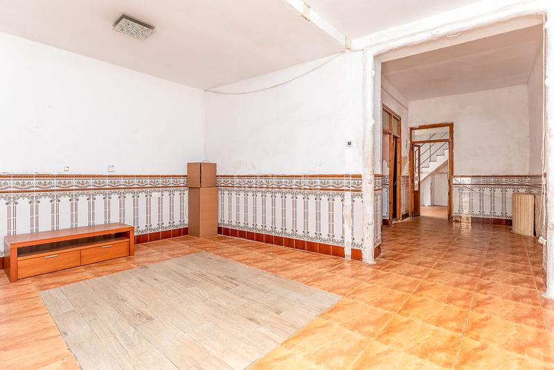 Foto c97b896a-de2e-4d0e-9a35-873db9a6f84d. Flat in Zona la Ermita Torrent