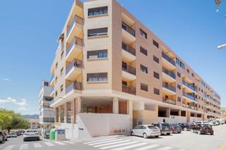 Local Comercial  C/ santa ana. Solvia inmobiliaria  locales onil