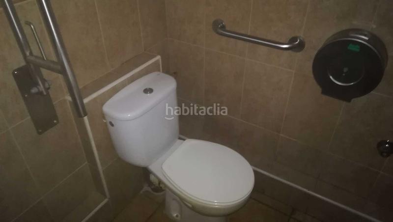 Foto 84d893c9-3b1e-4623-b2d1-9f346cd067f3. Locale commerciale in Ponent Reus