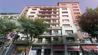 Local Comercial en Av Lehendakari Aguirre
