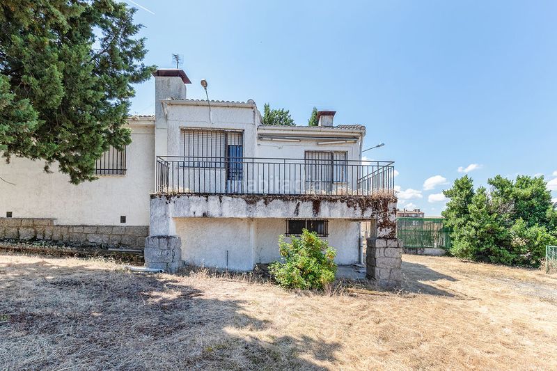 Foto e617f83e-592b-469b-be69-c436e10c83a2. Finca rústica a Arapiles