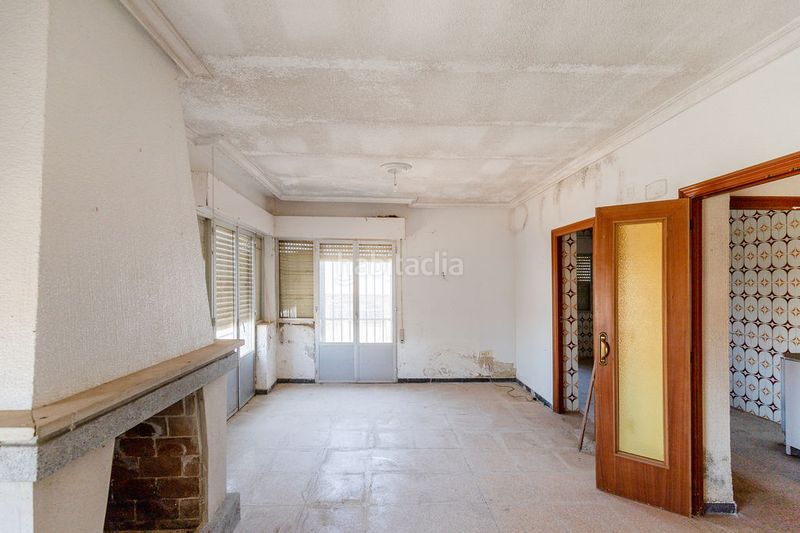 Foto f2786e28-b8f1-4dbc-a9e7-cfb6c54c7532. Finca rústica a Arapiles