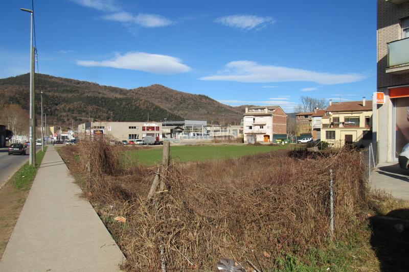 Foto 3d5ccb3e-575b-45e8-9bec-981ec5ffc81a. Finca rústica solvia inmobiliaria suelo urbano no consolidado en Olot