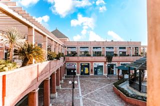 Local commercial  Av islantilla. Solvia inmobiliaria  locales isla cristina