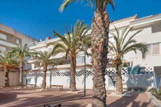 Local Comercial  C/ de villeurbanne. Solvia inmobiliaria  locales abanilla