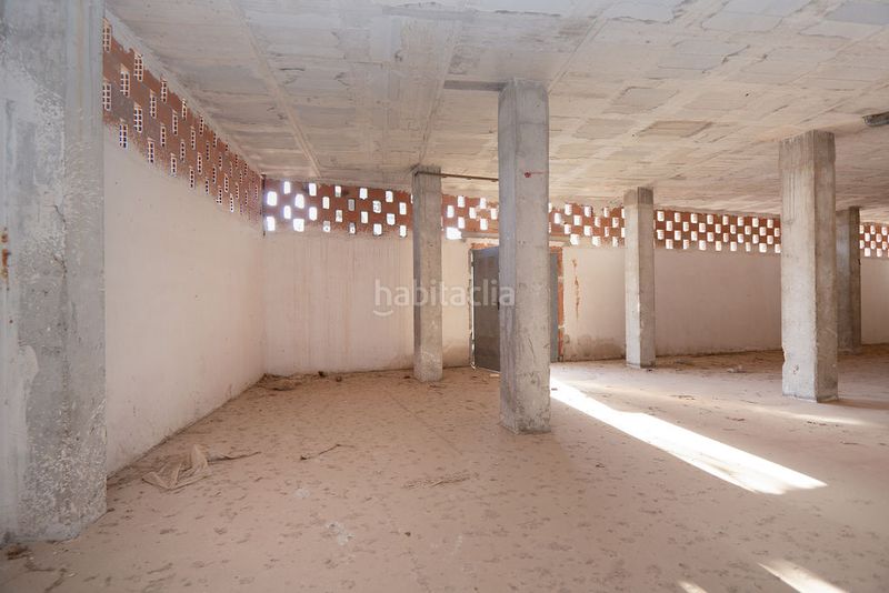 Foto c54cc396-fadf-4044-ba89-bb65d533f501. Local comercial a Abanilla
