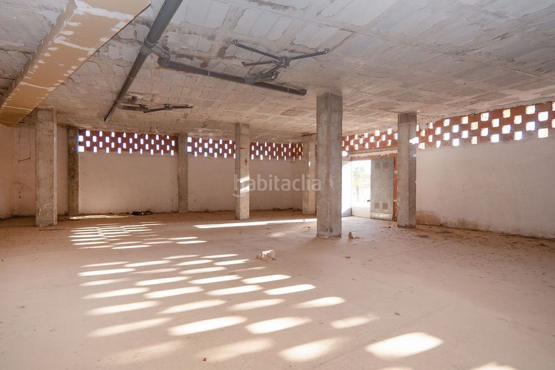 Foto d37b8b86-7148-4832-8fcc-efcd68a1d3ee. Local comercial a Abanilla