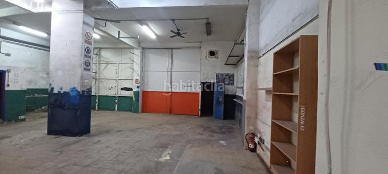 Foto 82ebb3fb-5dbb-4c3a-9a31-014f73e08ba4. Local comercial a Centre Cornellà de Llobregat