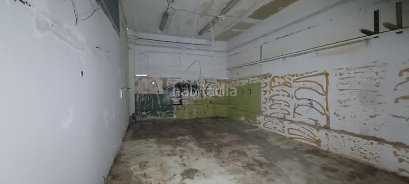 Foto d40ab65a-bd1e-4a7d-beac-f6f86211d850. Local comercial a Centre Cornellà de Llobregat