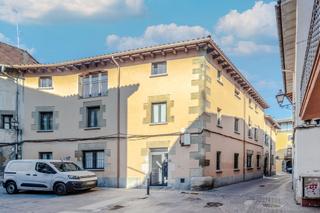 Piso  C/ rossell plaza trías. Solvia inmobiliaria  piso manlleu