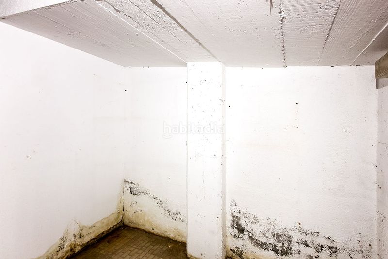 Foto 03305c8f-6688-4c54-a473-fc30158d9893. Local comercial a Riera Cornellà de Llobregat