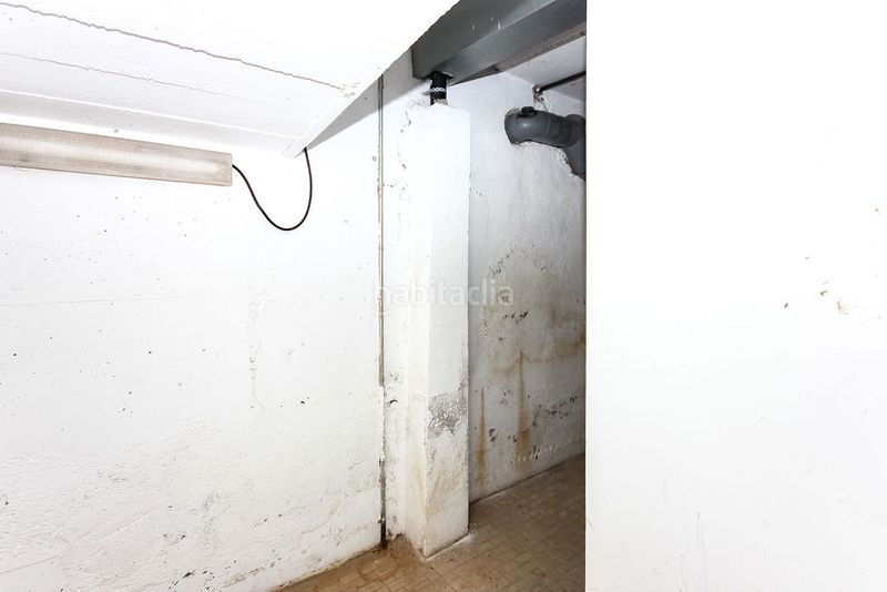 Foto 10ec222d-9168-4117-8205-f7296dd552d6. Local comercial a Riera Cornellà de Llobregat