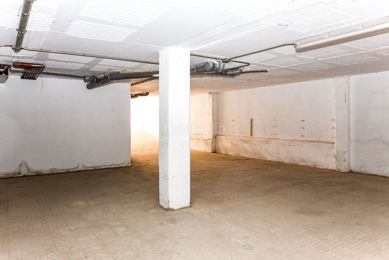 Foto 35921b78-9a4f-4fc7-8a84-2c7615737846. Local comercial a Riera Cornellà de Llobregat