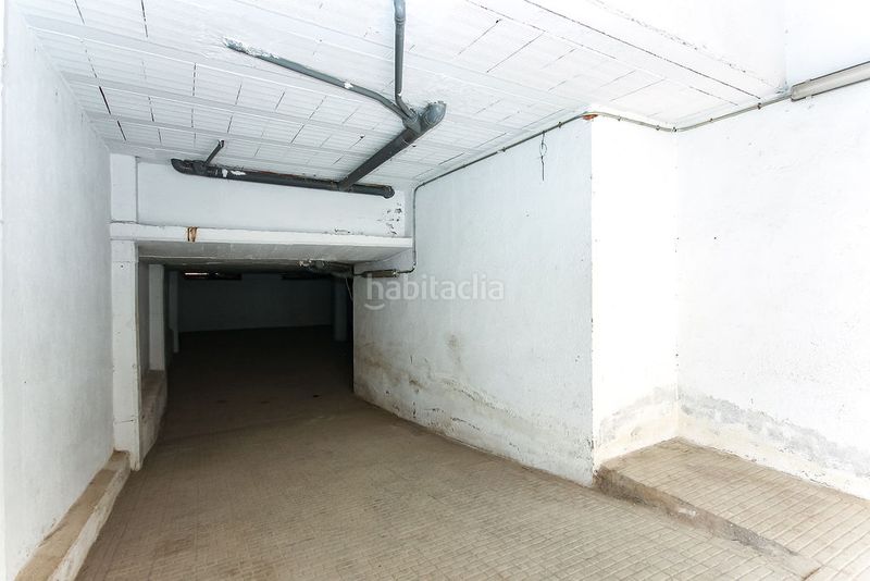 Foto 8275d7ae-516f-467d-b326-c879ccbc3e87. Local comercial a Riera Cornellà de Llobregat