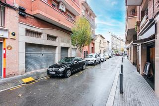 Local commercial  C/ francesc layret. Solvia inmobiliaria  locales cornellà de llobregat