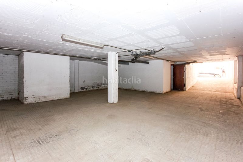 Foto f5a8b50d-6a96-4a03-a444-a326bb1c8da4. Local comercial a Riera Cornellà de Llobregat