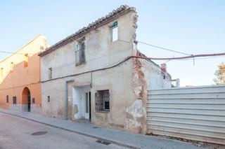Casa aparellada  C/ montortal. Solvia inmobiliaria  chalet adosado lalcúdia