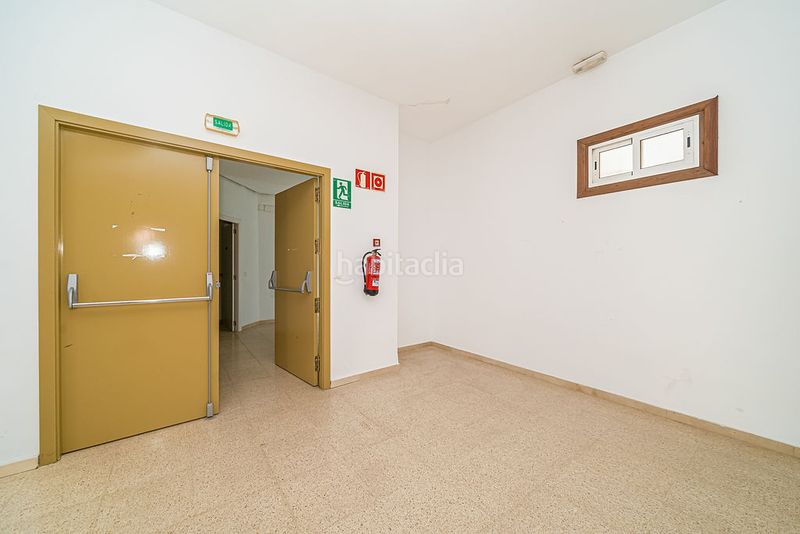 Foto 43018826-ccba-48ea-8b60-1f67b94672e0. Local comercial a Pueblo Calp