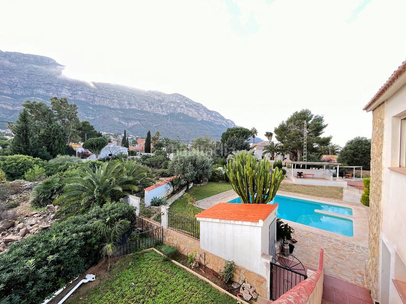 Foto 187e9228-6645-4f2c-ab59-ae555e25f0a1. Edifici amb piscina a El Montgó Dénia