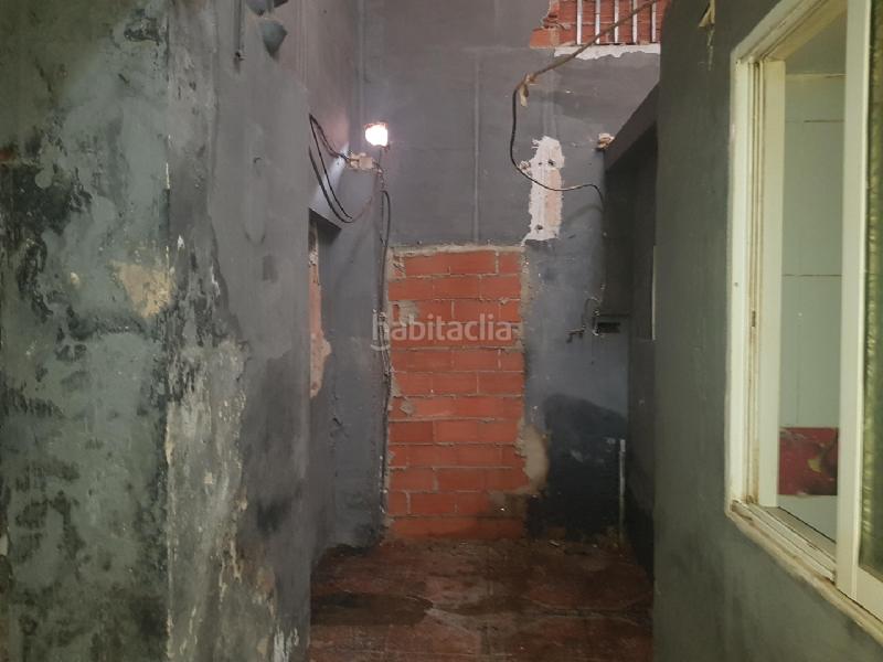 Foto 28f05977-23e6-4737-b4ef-d34e00285806. Casa aparellada a Carlet