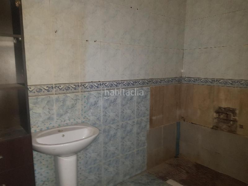 Foto 83564cb7-cd78-4480-a191-18d3921c2c01. Casa aparellada a Carlet