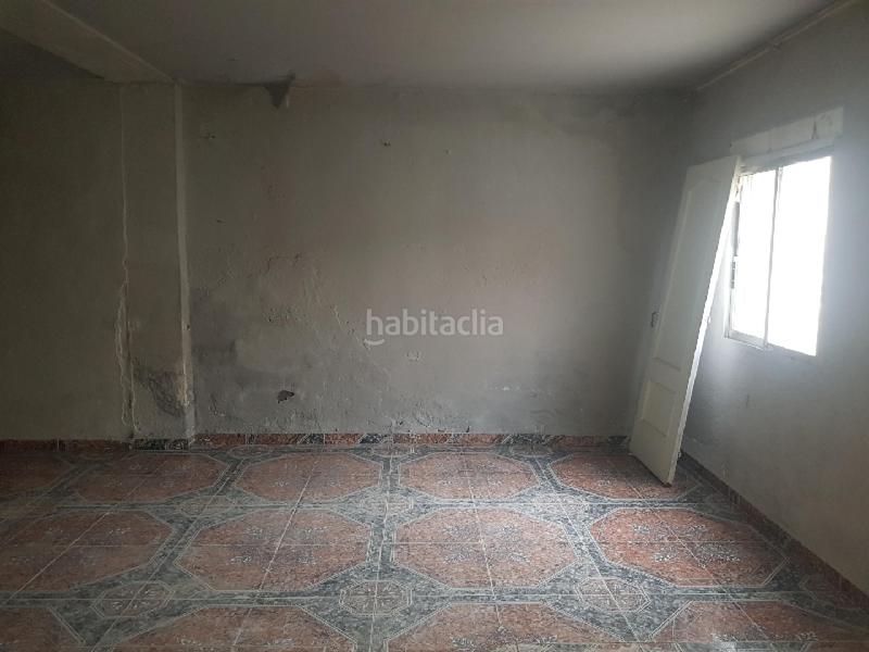 Foto a6d6d5e6-4477-4d0e-9c3d-e4508b9b2a1e. Casa aparellada a Carlet