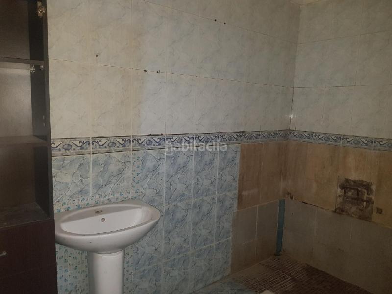 Foto bf8484a7-2ecd-4fa8-82b4-bff1b33c5a2b. Casa aparellada a Carlet