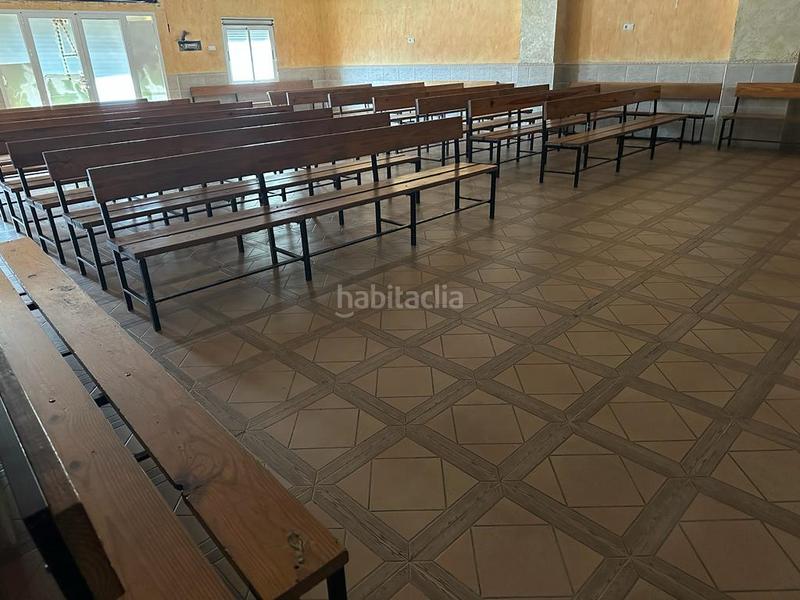 Foto 5227b405-856a-4c7b-a8de-a21cd4fdfd89. Locale commerciale in Centro Elda