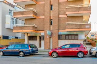 Locale commerciale  C/ pablo iglesias. Solvia inmobiliaria  locales gijón