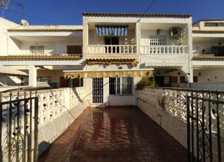 Chalet  C/ parodi hermanos. Solvia inmobiliaria  bungalow torrevieja