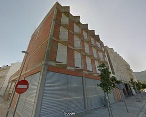 Edifici  Av antoni margarits. Solvia inmobiliaria  en construccion llançà