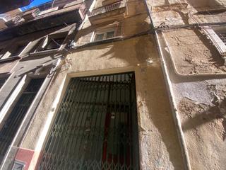 Xalet  C/ de la peixatería. Solvia inmobiliaria  casa valls