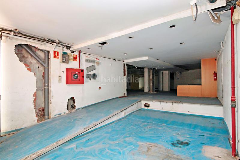 Foto e9921f31-51de-4283-96af-7feee58ecd79. Local comercial a Centre Esplugues de Llobregat
