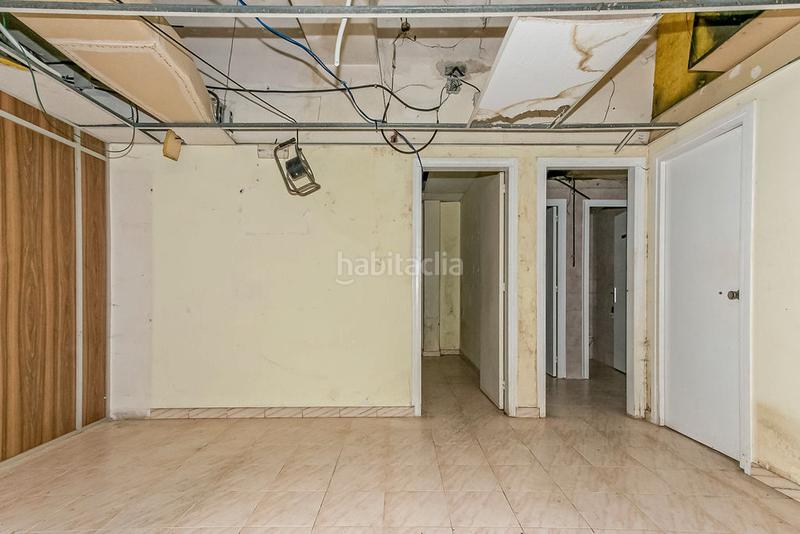 Foto 2b67e54d-7367-4063-873d-76d9df33cd1b. Business premise in Horta Barcelona